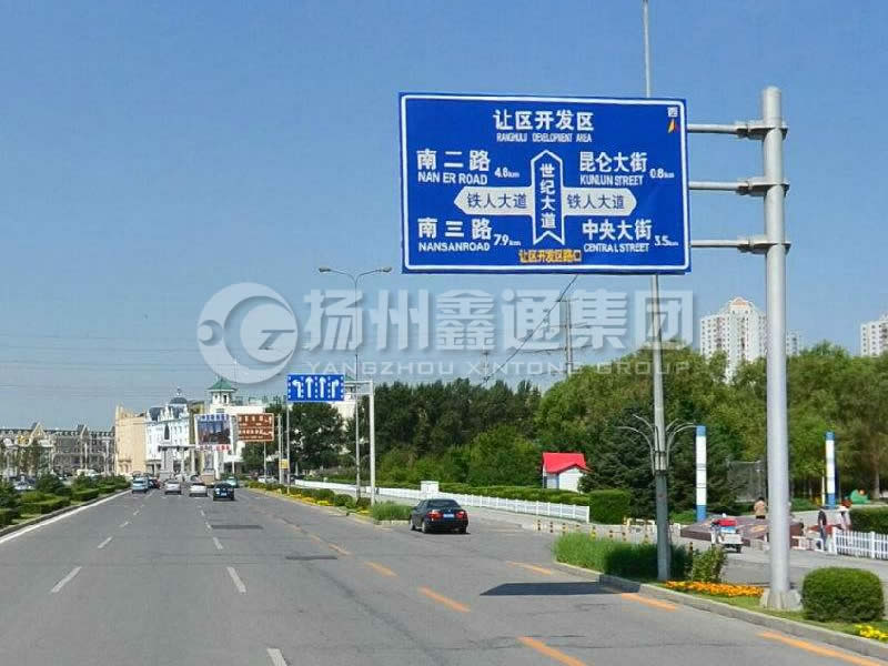 BZG-004，交通標(biāo)志桿，鍍鋅交通標(biāo)志桿