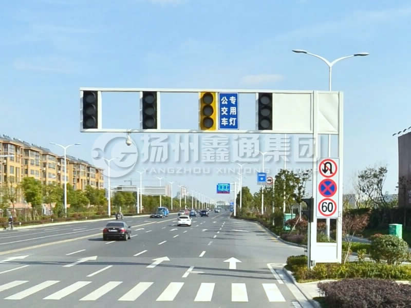 XHDG-024，框架信號(hào)燈桿，揚(yáng)州信號(hào)燈桿